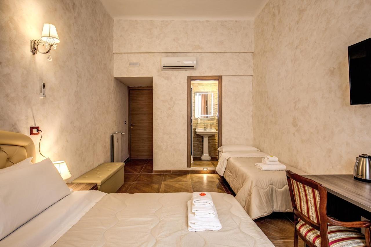 Amici Guesthouse Rom Exteriör bild